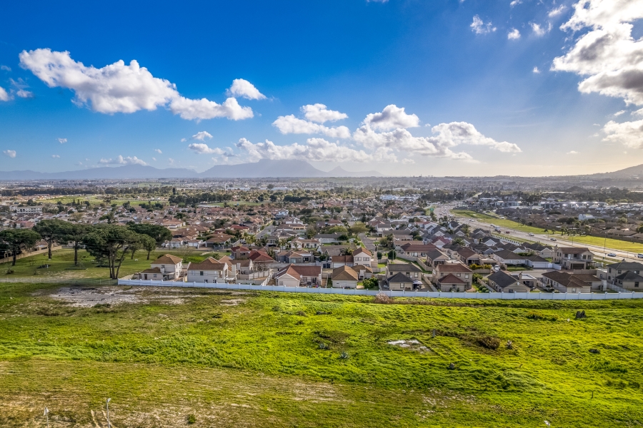 3 Bedroom Property for Sale in Zevenzicht Western Cape